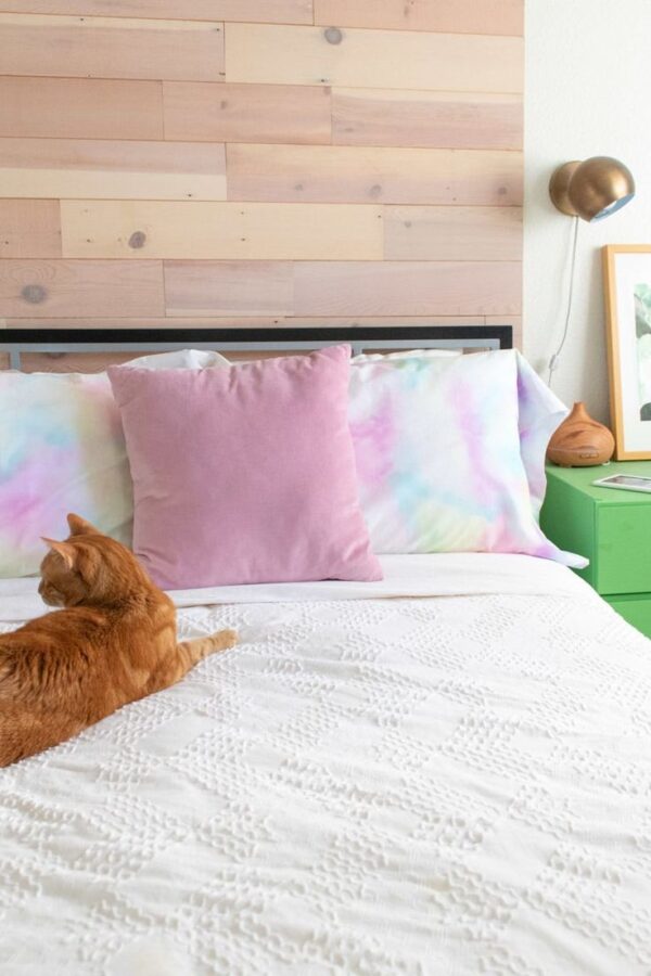 DIY This! Watercolor Pillowcases that Match your Decor (1)